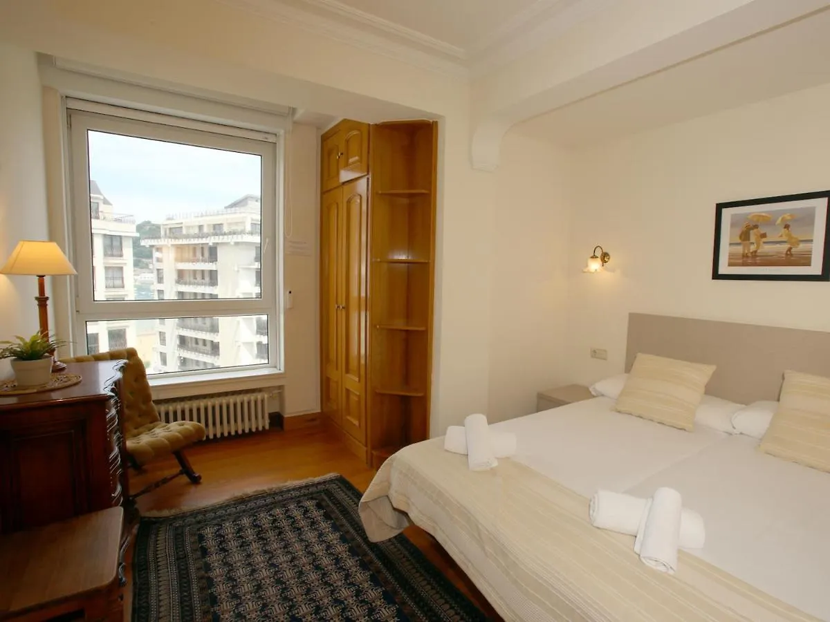 Orly Daire San Sebastián İspanya